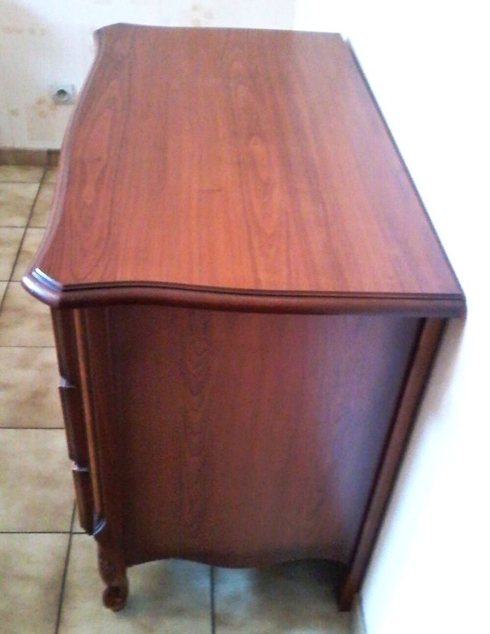 Commode en Merisier Louis XV, Meubles