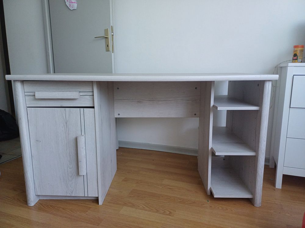 Bureau Meubles