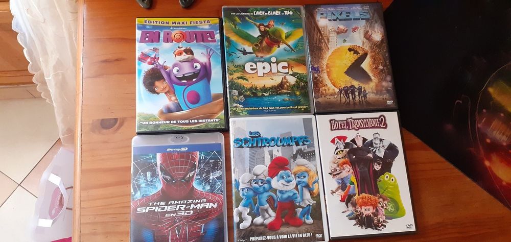 25 DVD DVD et blu-ray