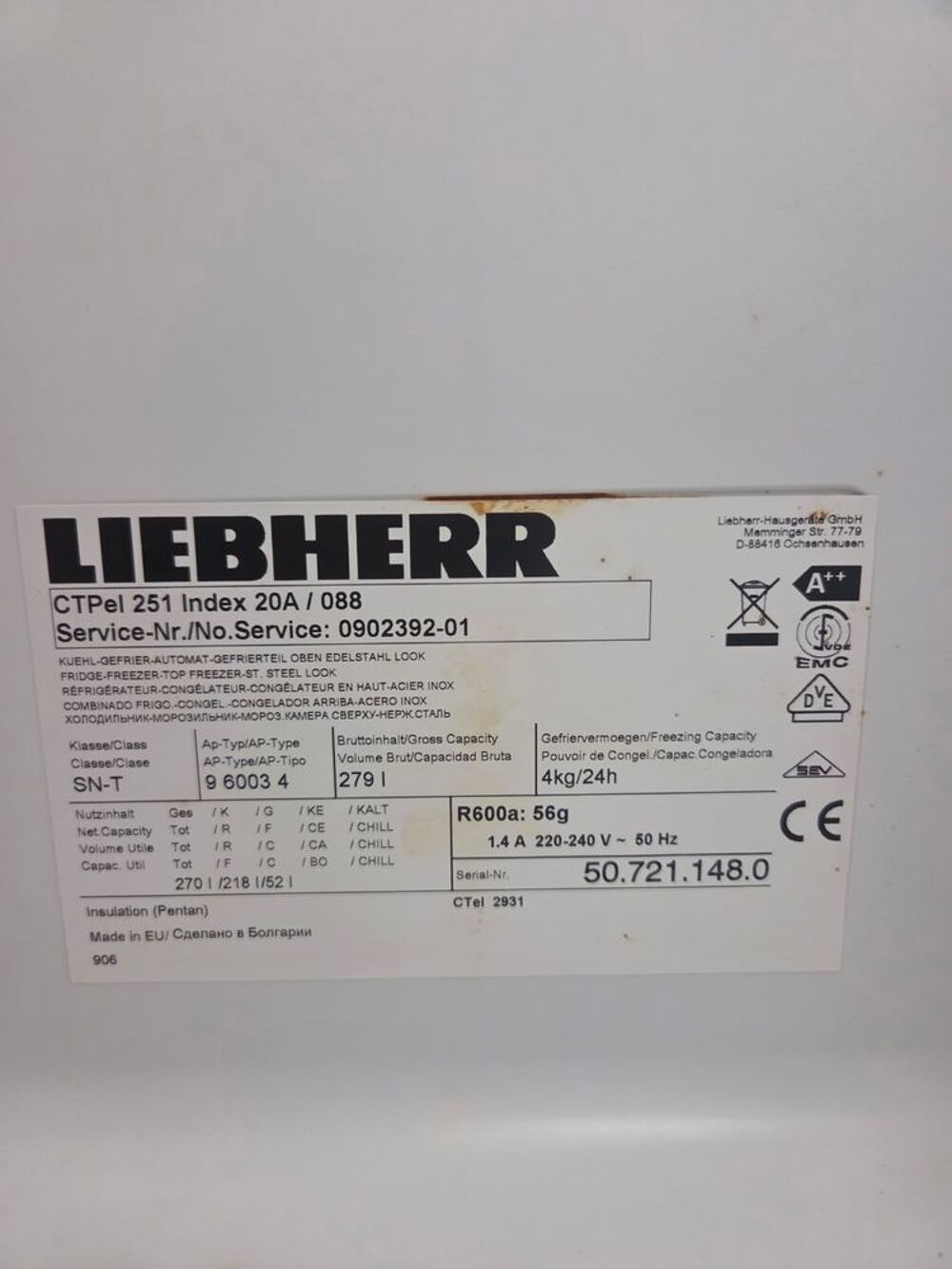 R&eacute;frig&eacute;rateur 2 portes Liebherr 270 litres Electroménager