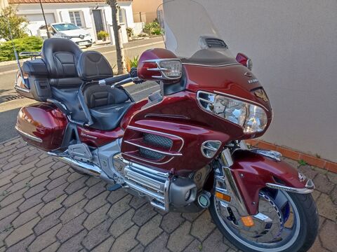 Moto HONDA 2005 occasion Le Mans 72000