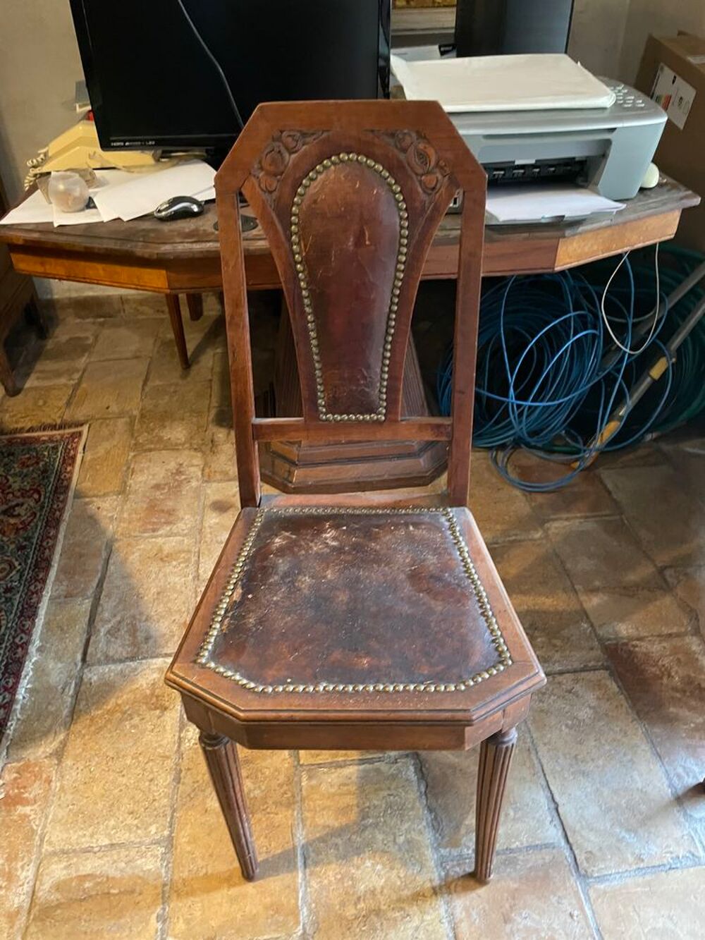 un ensemble de meubles authentique art nouveau. Meubles