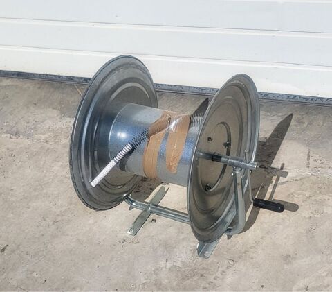 Enrouleur / d�vidoir en acier galvanis� 50 Saint-R�my-de-Provence (13)