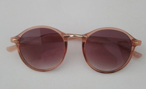 Lunette de soleil marron 5 La Courneuve (93)