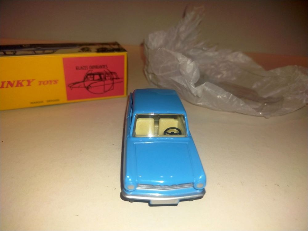 DINKY TOYS Atlas Opel Kadett 1/43e
