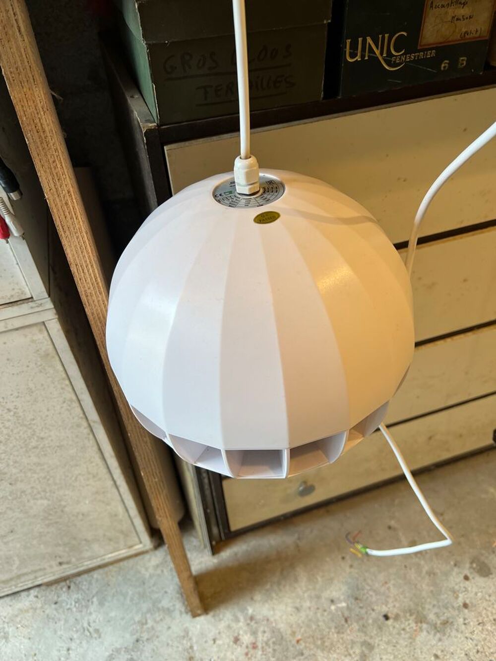 Enceinte Sph&eacute;rique suspendue IP55 blanche 20W / 100V (lot de Audio et hifi