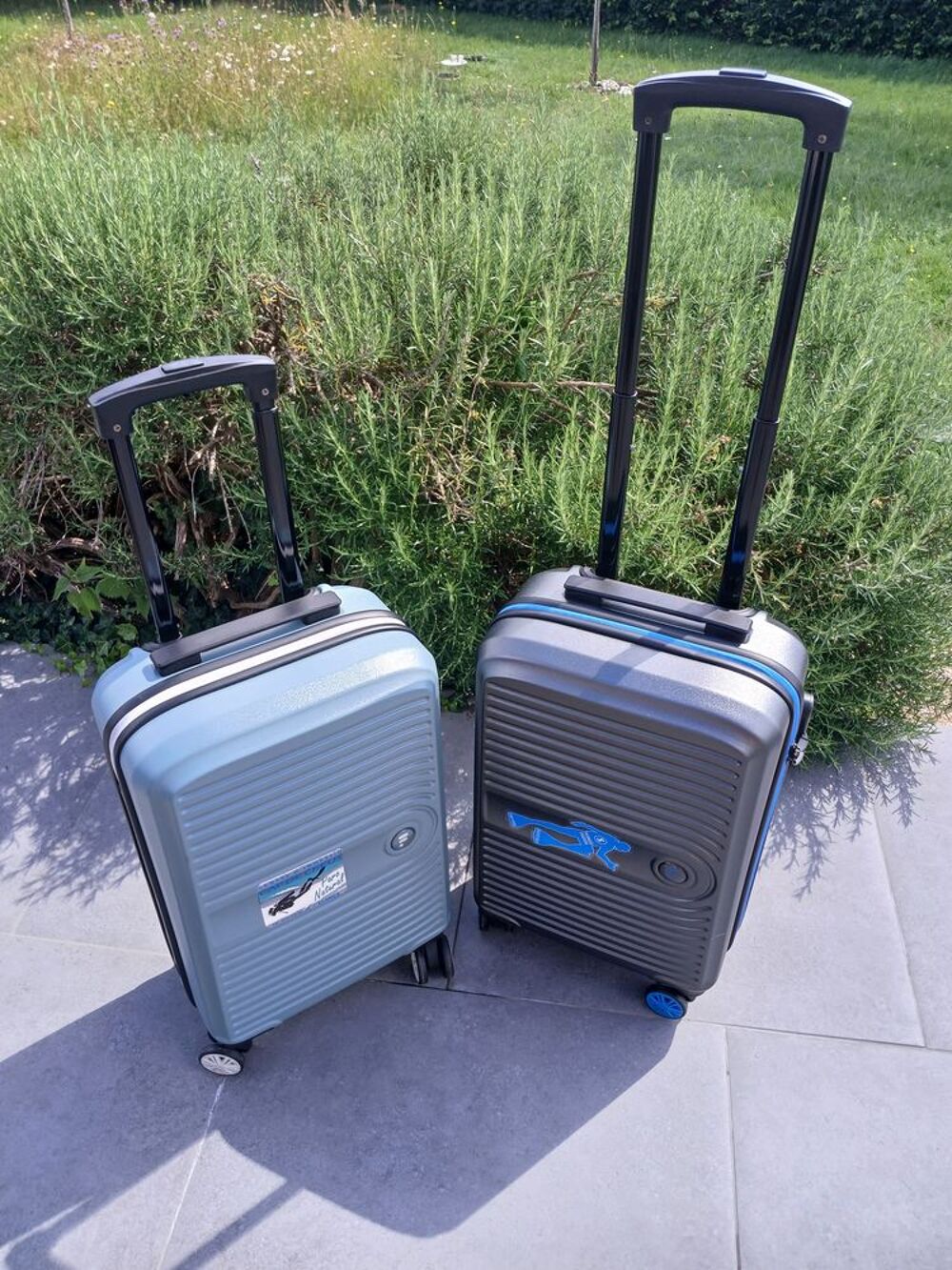 VALISE CABINE RIGIDE SUR ROULETTE 55 CM EN LOT DE 2 Maroquinerie
