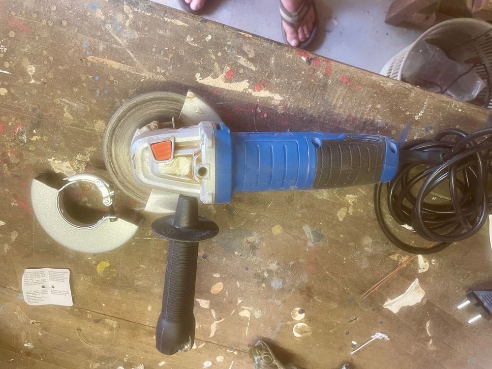 mouleuse d'angle Dexter Bricolage