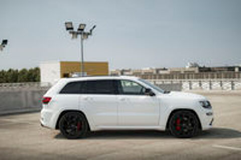 Grand Cherokee JEEP 6.4 V8 HEMI 468ch SRT BVA8 2015 occasion 30132 Caissargues