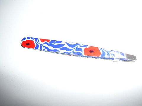 PINCE � EPILER - Neuve 2 Angers (49)