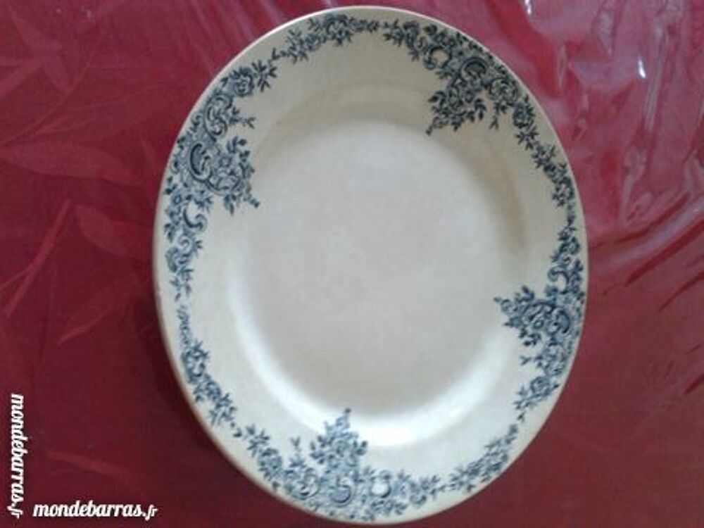 Grand plat ancien Cuisine