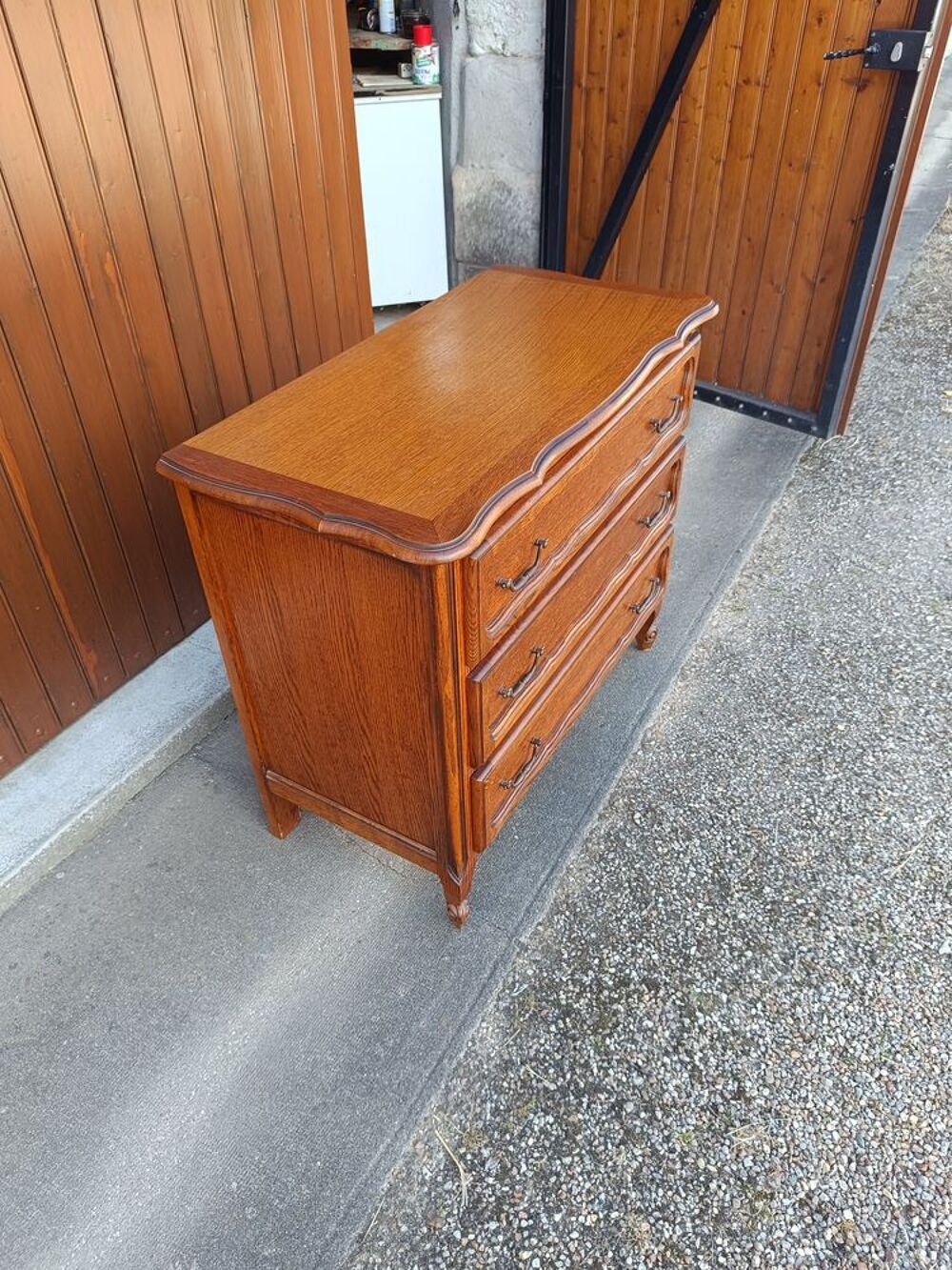 commode en ch&ecirc;ne Meubles