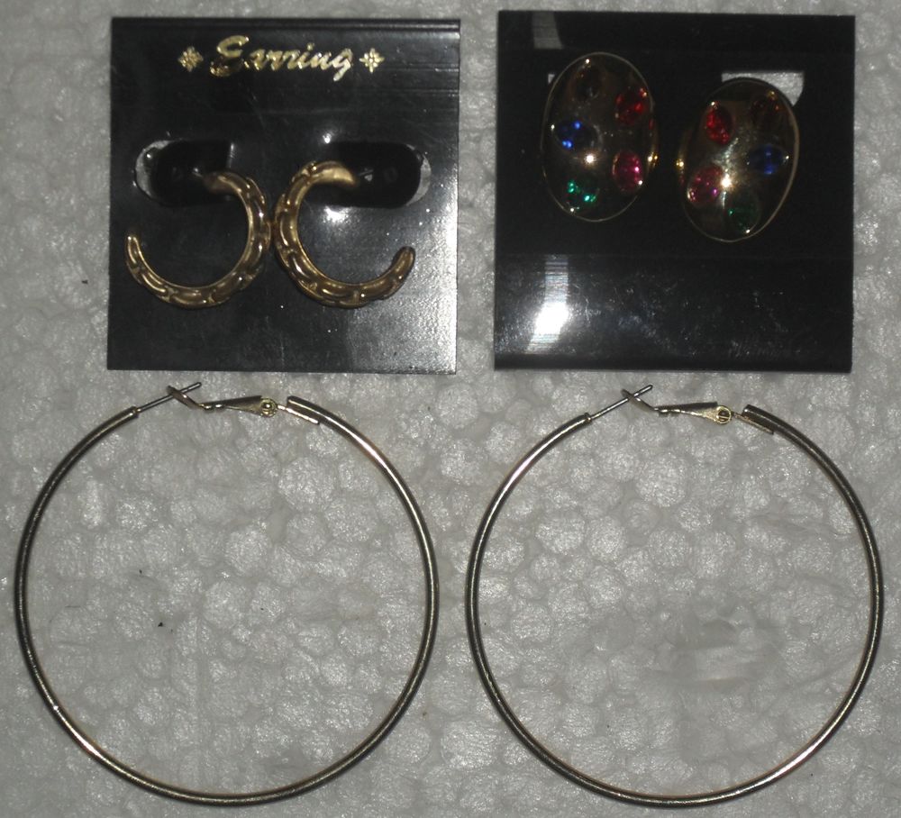 Lot de 3 paires de Boucles d'Oreilles. NEUVES Bijoux et montres