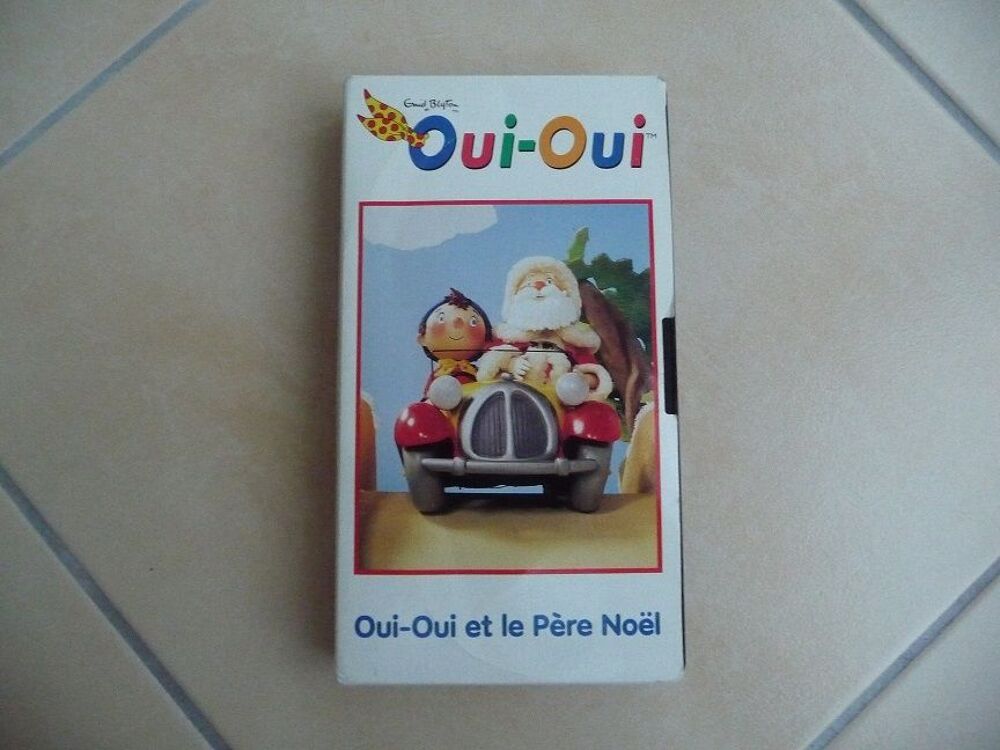 Oui-Oui et le P&egrave;re No&euml;l Collector cassette VHS DVD et blu-ray