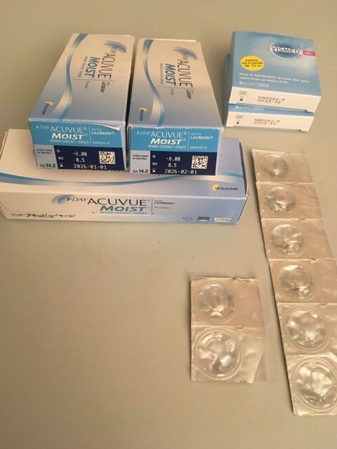 Lentilles acuvue moist 60 Paris 14 (75)
