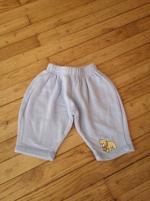 F 7 (4) - 3 mois - Pantalon bleu avec chien 0 Paris 13 (75)