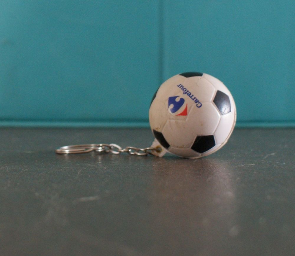 Porte-cl&eacute;s ''Ballon'' - Carrefour Maroquinerie