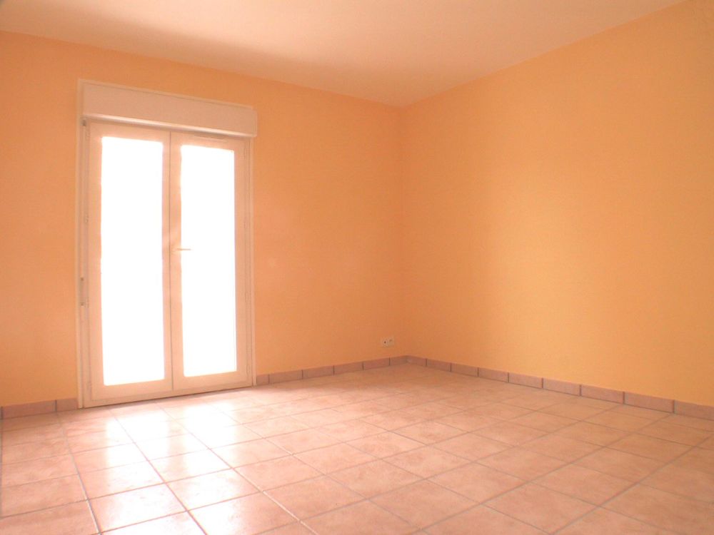 Location Appartement Grand T4 standing trs lumineux calme bonne isolation La courtine