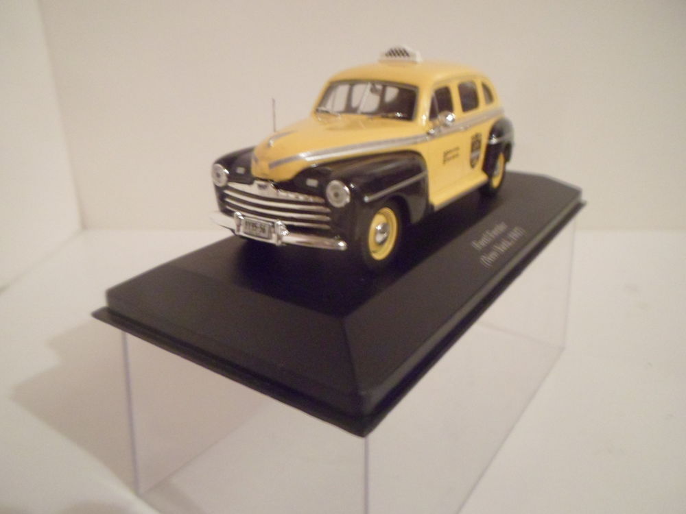 Ford fordoor - 1947 - taxi new york - solido 1/43 - voiture 