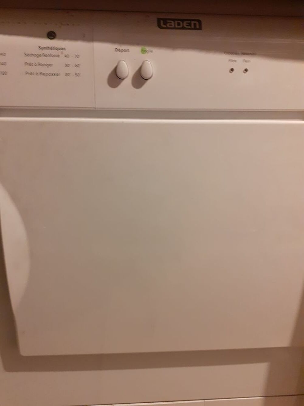 S&egrave;che Linge Laden Electroménager