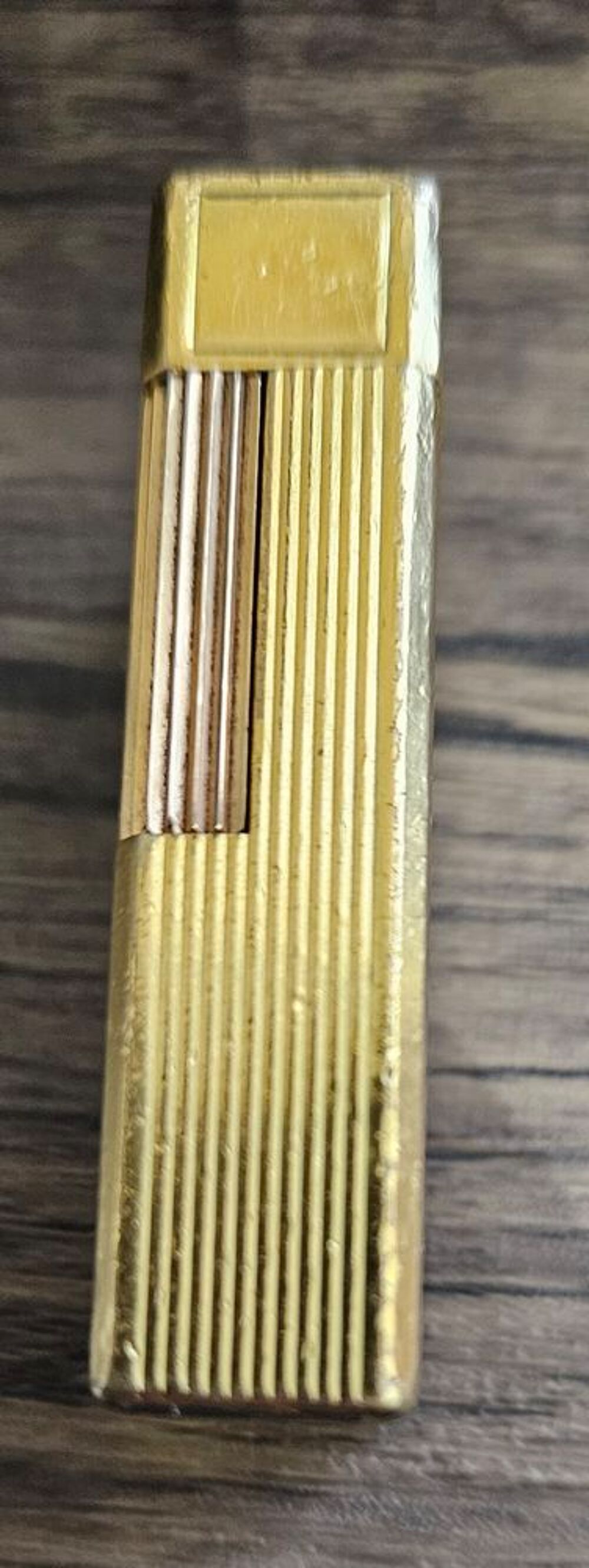 Briquet DUPONT Homme OR et LAQUE Noire 
