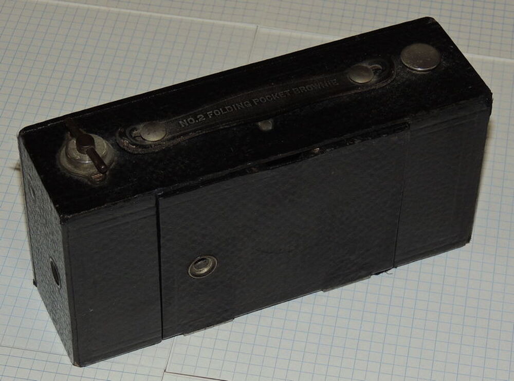 Folding Pocket Brownie N&deg;2 Photos/Video/TV