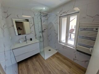  Appartement � louer 3 pi�ces 75 m�