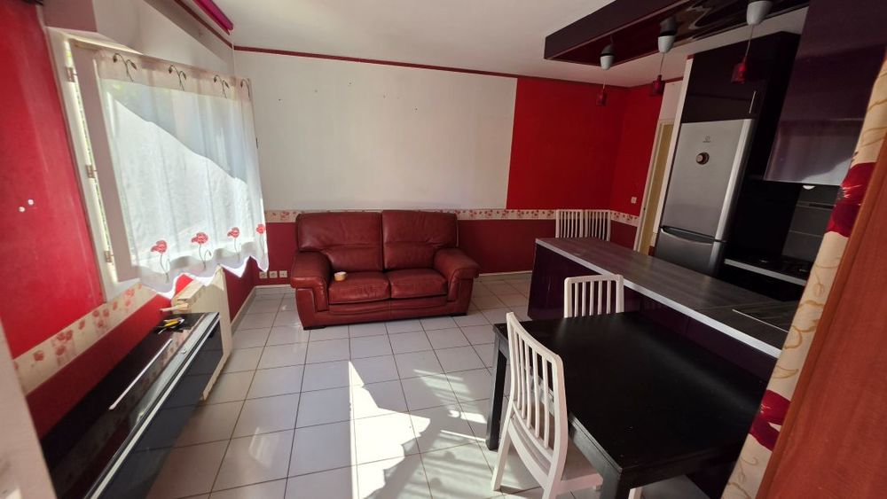 Vente Appartement LE CAP D'AGDE: STUDIO AVEC PARKING PRIVE. ( POSS. 4 couchages ) loggia. Secteur Môle /Commerces et plage à proximité Le cap d agde