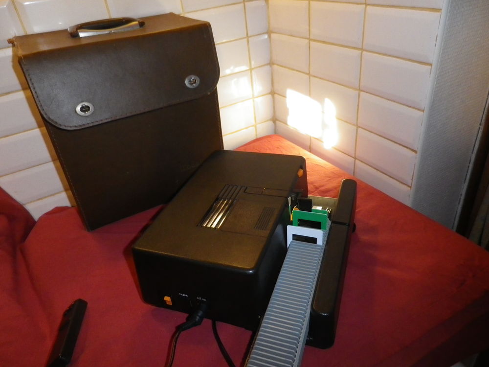 Projecteur pour diapositives - Diafocus AF 250 - KINDERMANN Photos/Video/TV