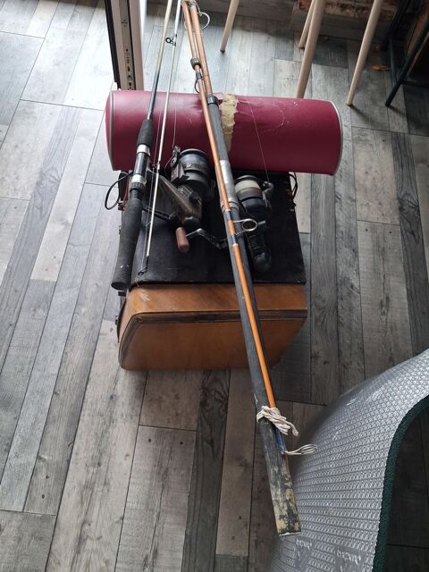 Lot matériel de pêche avec 2 lancers Toulouse (31)