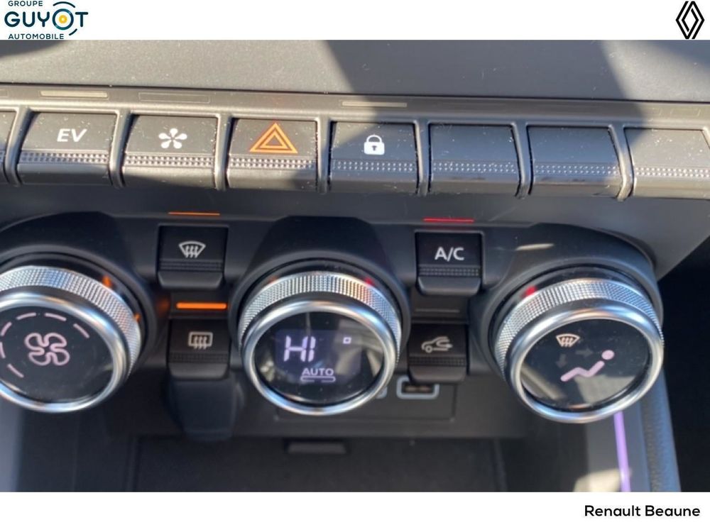 Clio V Clio E-Tech full hybrid 145 ch GSR2 Techno 2025 occasion 21200 Beaune