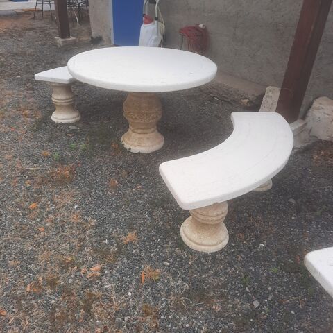 Table de jardin 250 Mareuil-sur-Lay-Dissais (85)