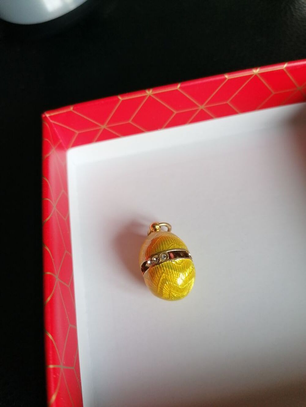 Pendentif bijou oeuf Bijoux et montres