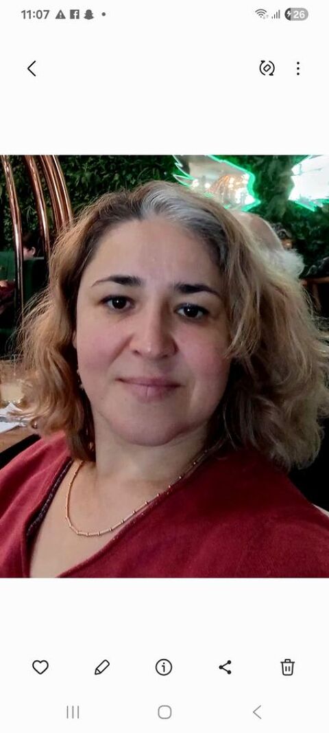 Offre de service de babysitting 0 13300 Salon-de-provence