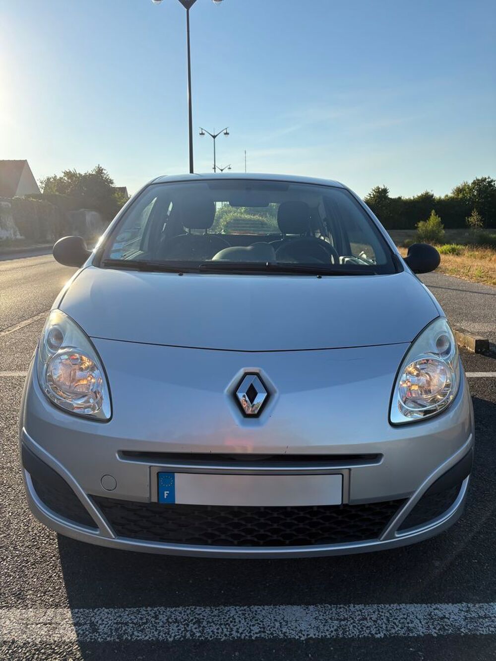 Twingo II 1.2 16v 75 eco2 Initiale 2009 occasion 77164 Ferri&egrave;res-en-Brie