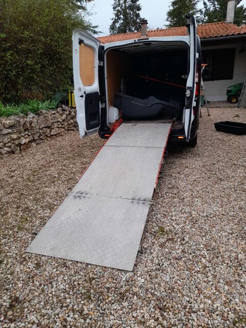 Rampe de chargement 750 Mign�-Auxances (86)