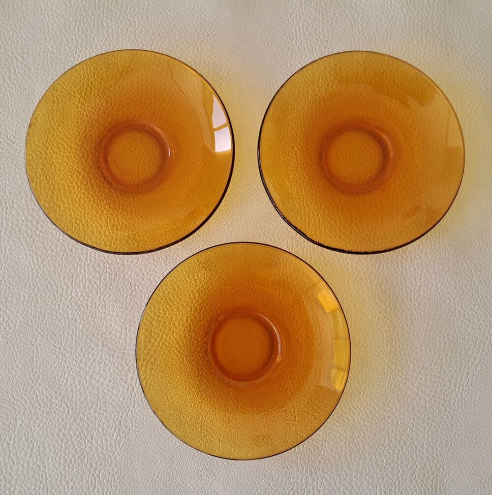 Lot de 3 soucoupes &agrave; caf&eacute; en verre color&eacute; jaune duralex Cuisine