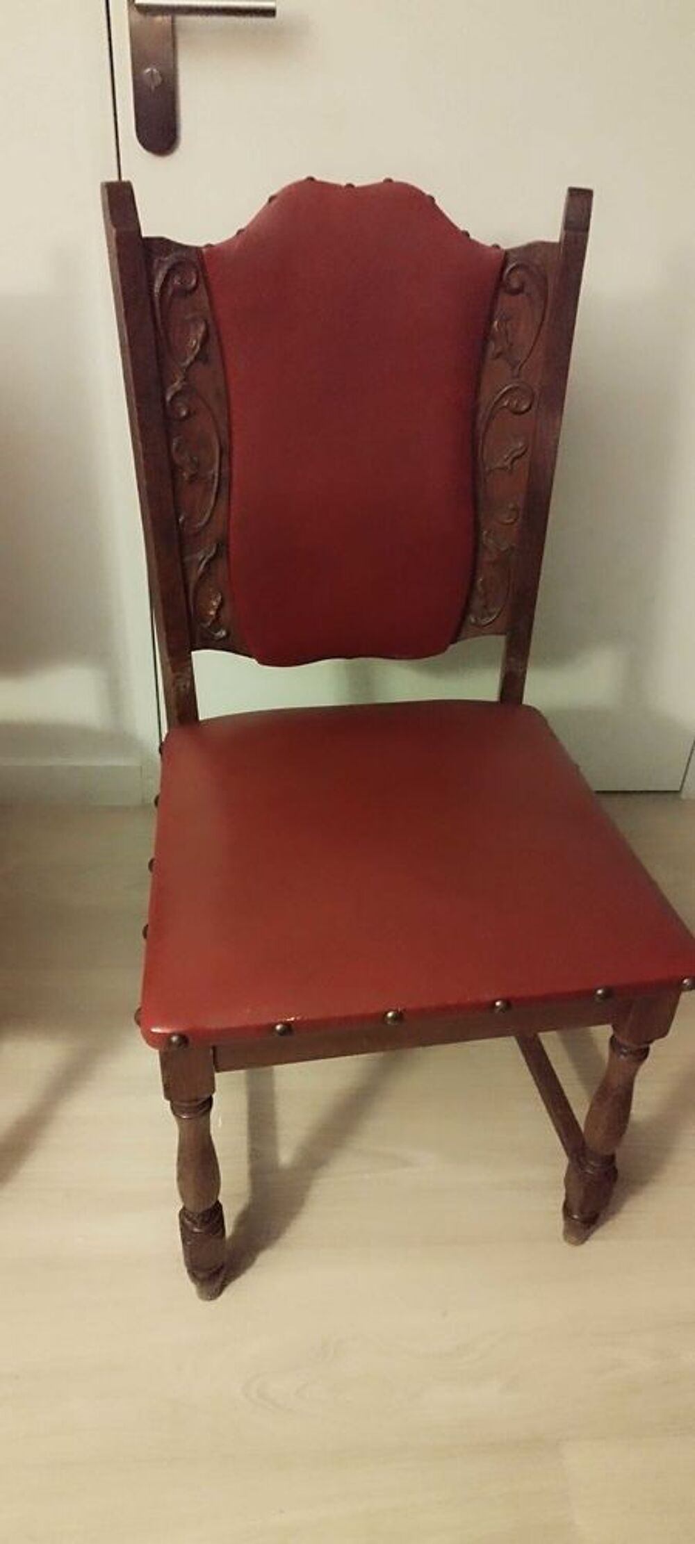 . Ensemble de 6 CHAISES De SALLE &agrave; € Manger Meubles