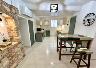  Appartement à vendre 2 pièces 63 m² Bandol