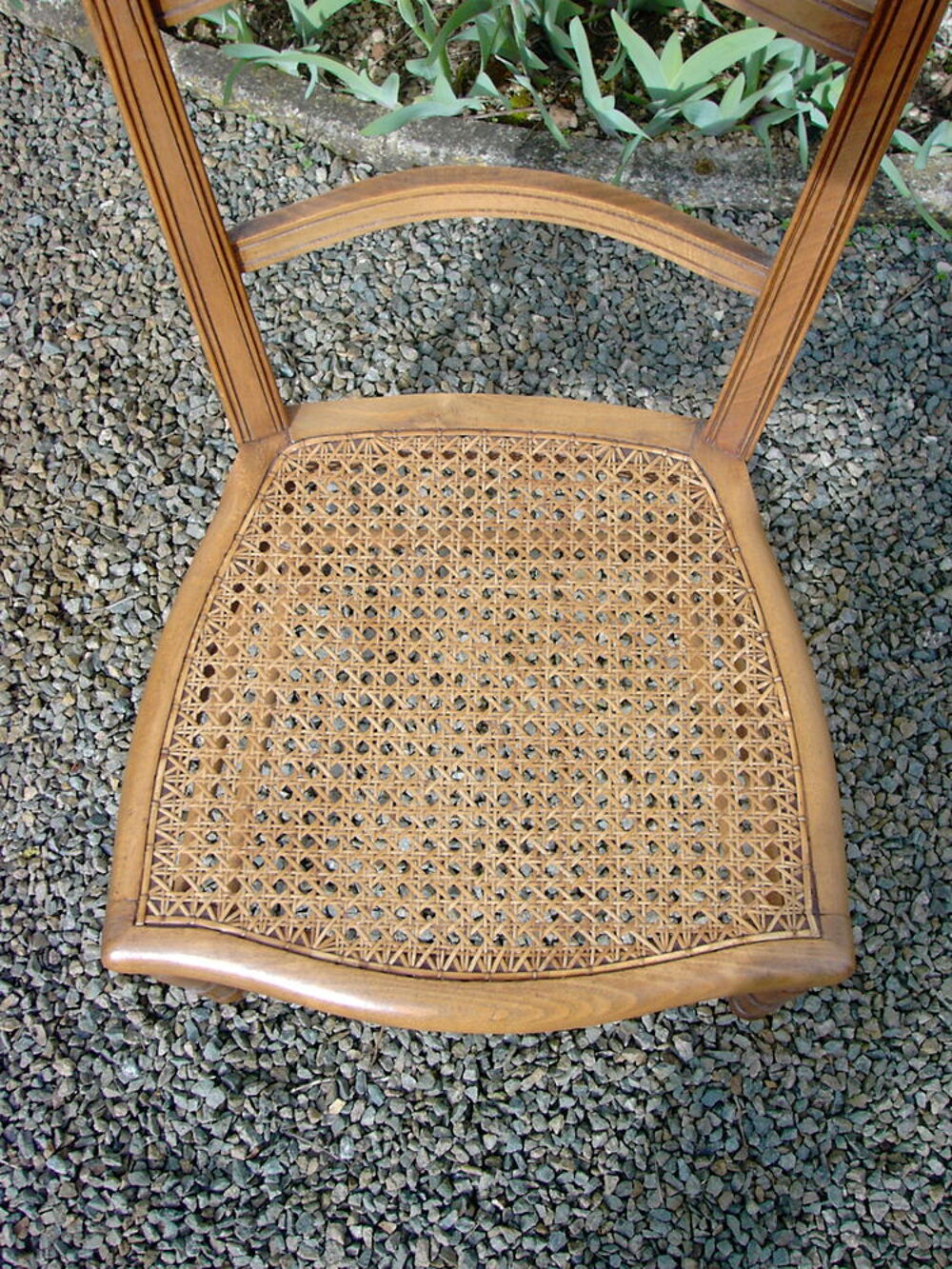 Chaise basse dite "de nourrice" Meubles