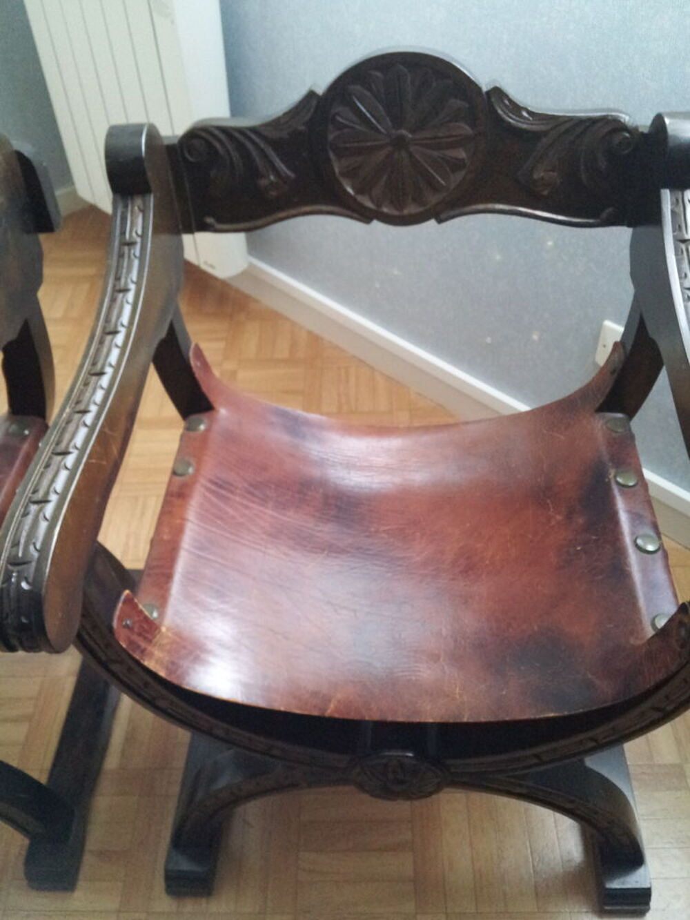 2 fauteuils dagobert Meubles