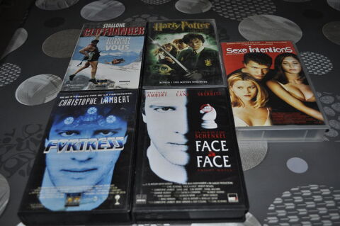 Lot de Vidos avec entre autre  Christophe Lambert  5 Perreuil (71)