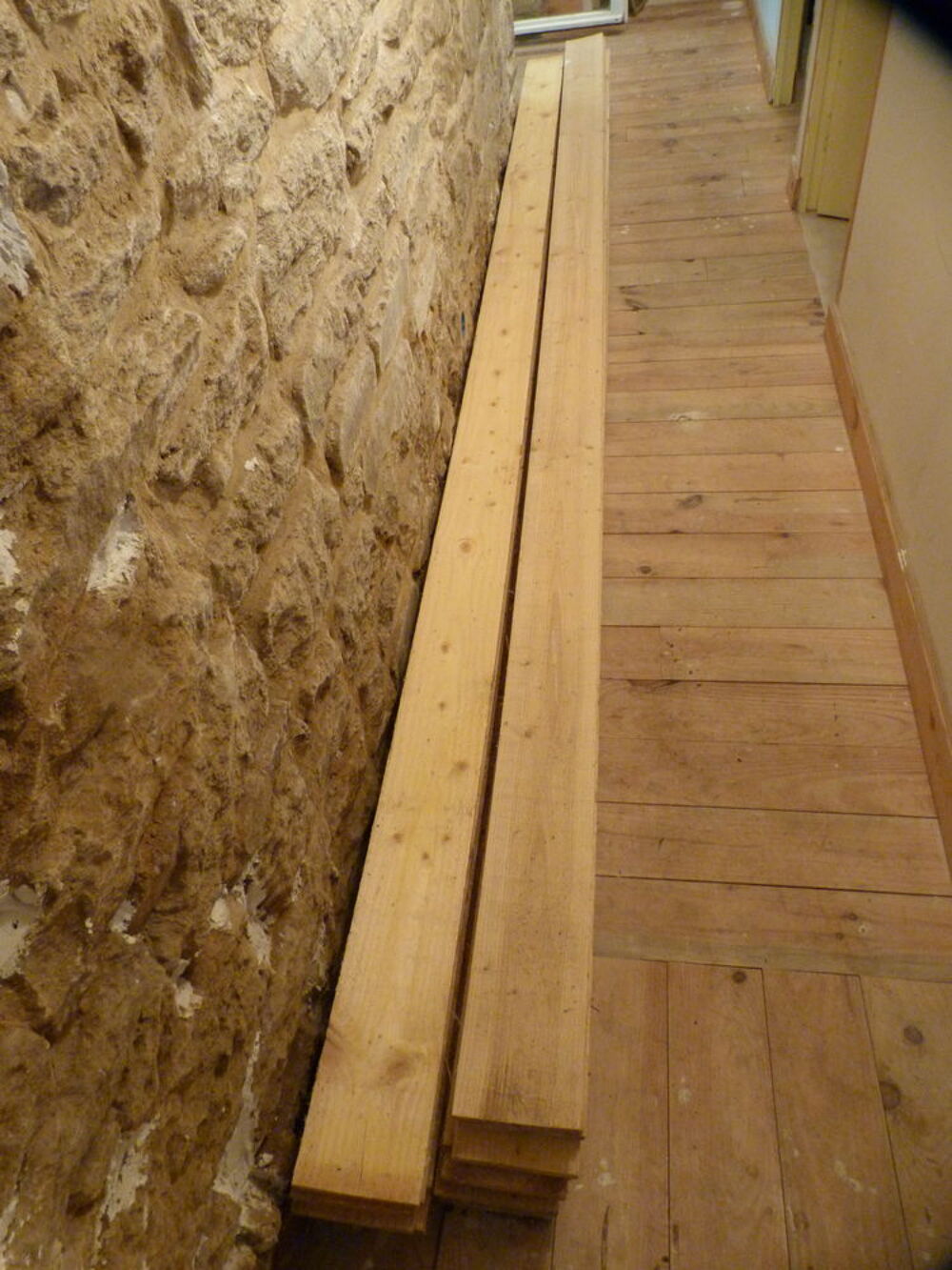 Volige professionnel pour charpente Bricolage