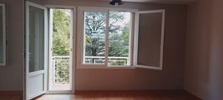  Appartement à louer 3 pièces 69 m²