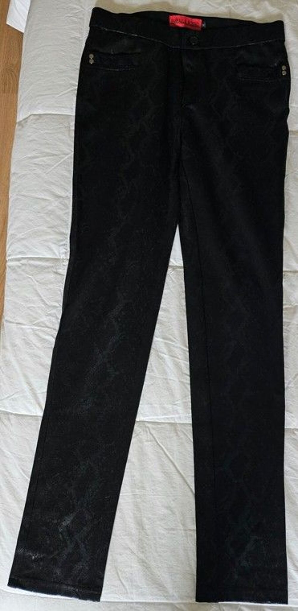 pantalon noir Farfalla Rosso avec motifs T M Vêtements