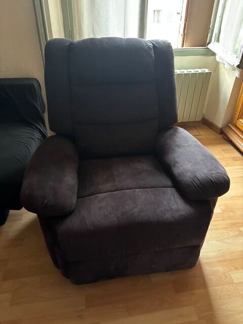 fauteuil velours noir Courpalay (77)