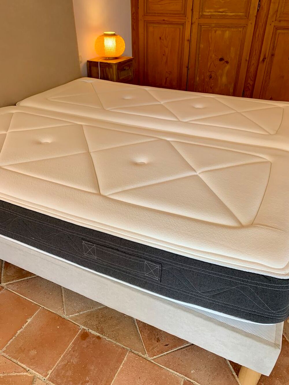 lit/sommier king size neuf Meubles