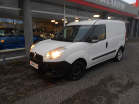 Fiat Doblo DOBLO CARGO FT 1.3 MULTIJET 90 PACK PROFESSIONAL 2013 occasion Drumettaz-Clarafond 73420