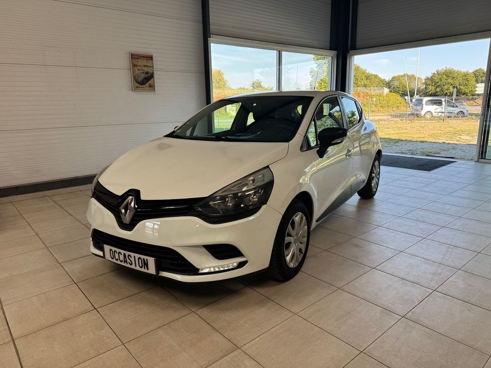 Clio IV Clio 1.2 16V 75 Life 2017 occasion 56400 Brech