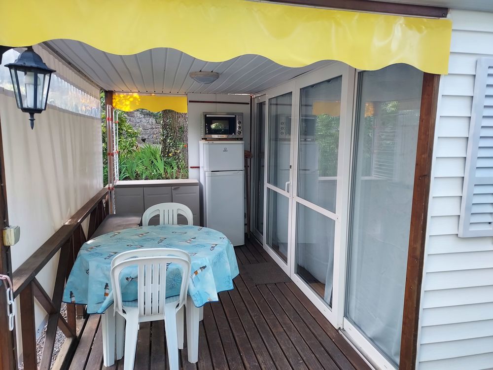   Sud Ardèche, mobilhome 4 personnes dans camping 4* Rhône-Alpes, Les Vans (07140)